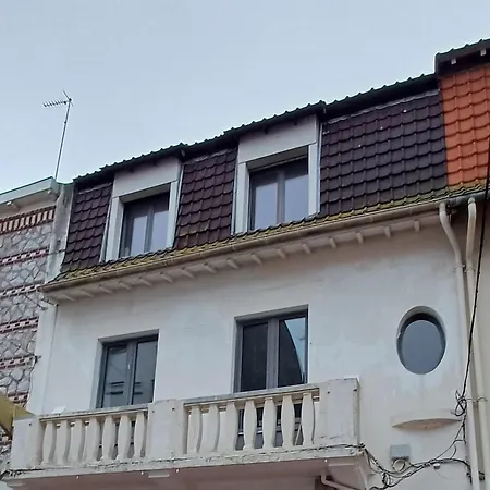 Spacieux, Pour 2 Ou Pro, Plein Centre * Le Touquet